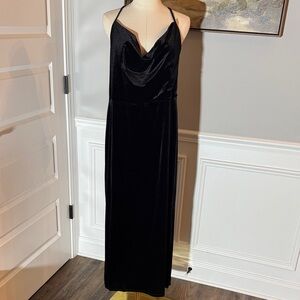 Taylor Black Velvet Maxi Dress
